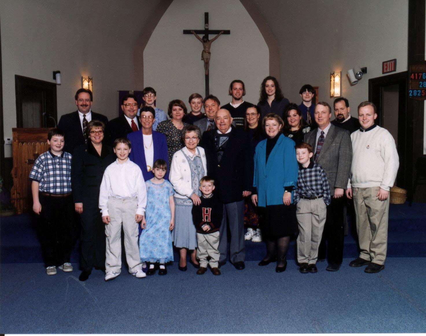 39.jpg (208369 bytes)